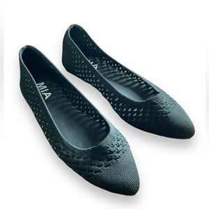 Mia Shoes Knit Ballet Flats‎ Black Pointy Toe Mesh Fabric Womens Size 6 NWT